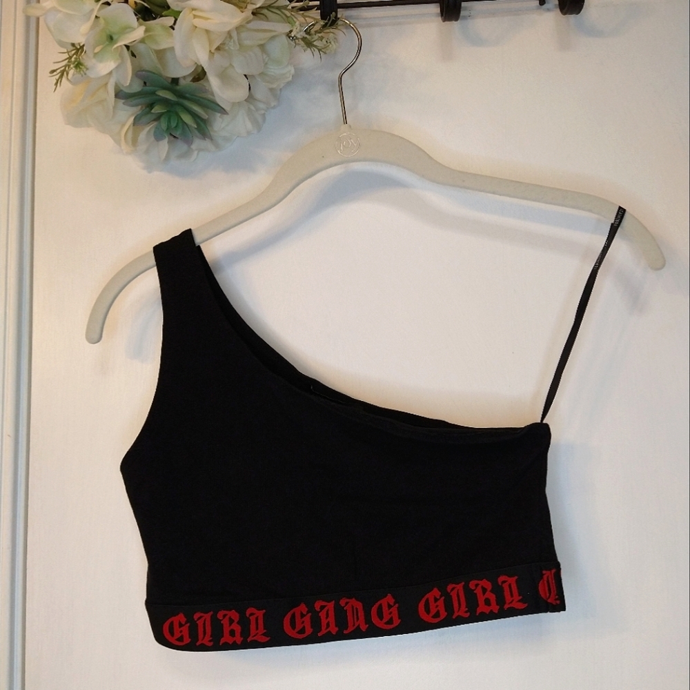 NWOT Forever 21 Black One Shoulder Crop Top
